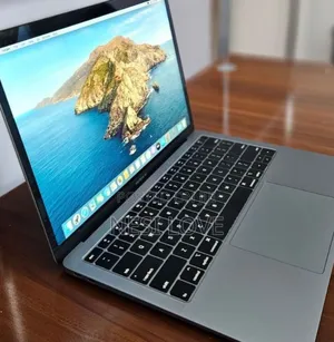 New Laptop Apple MacBook Air 2019 8GB Intel Core I5 SSD 128GB