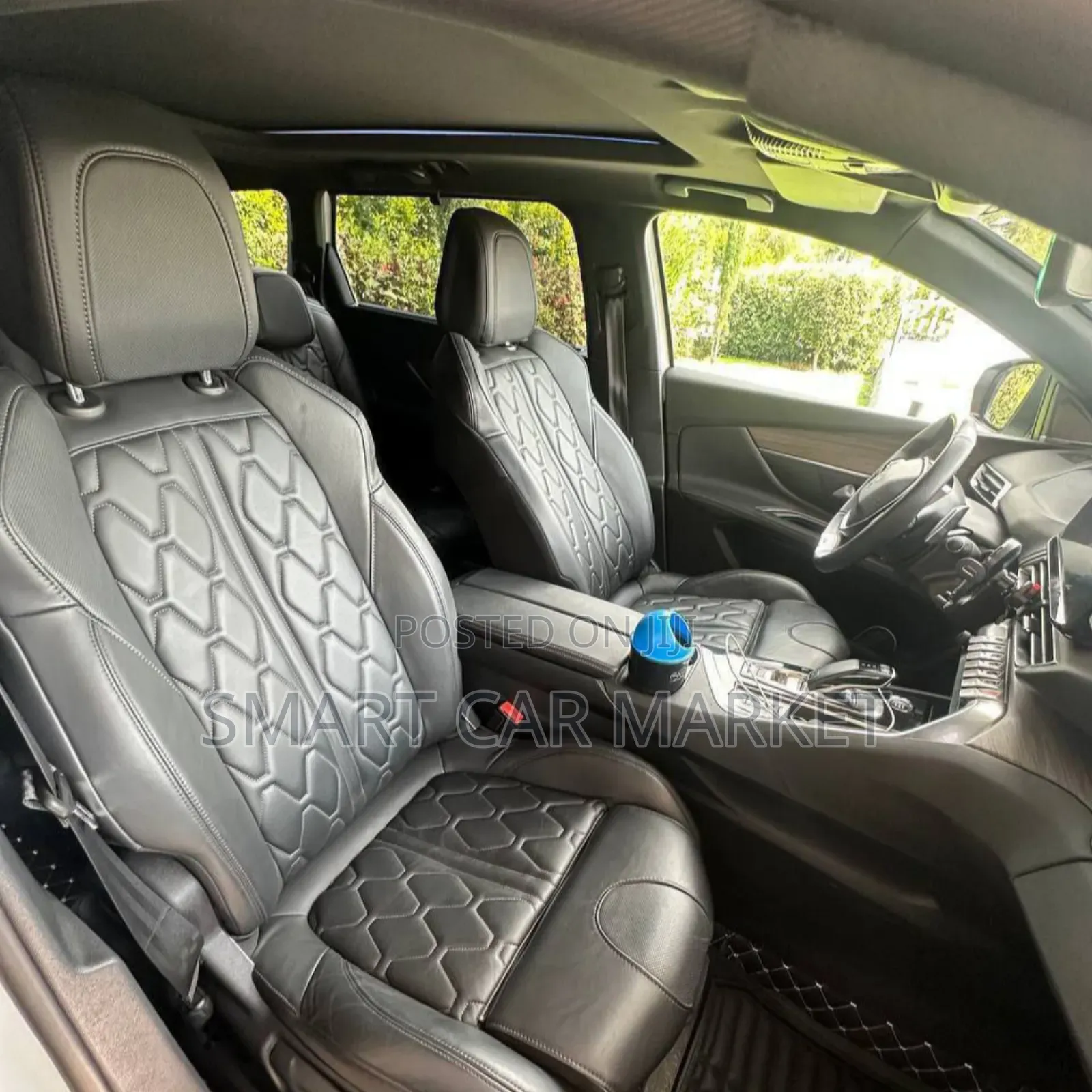 Peugeot 5008 2022 White