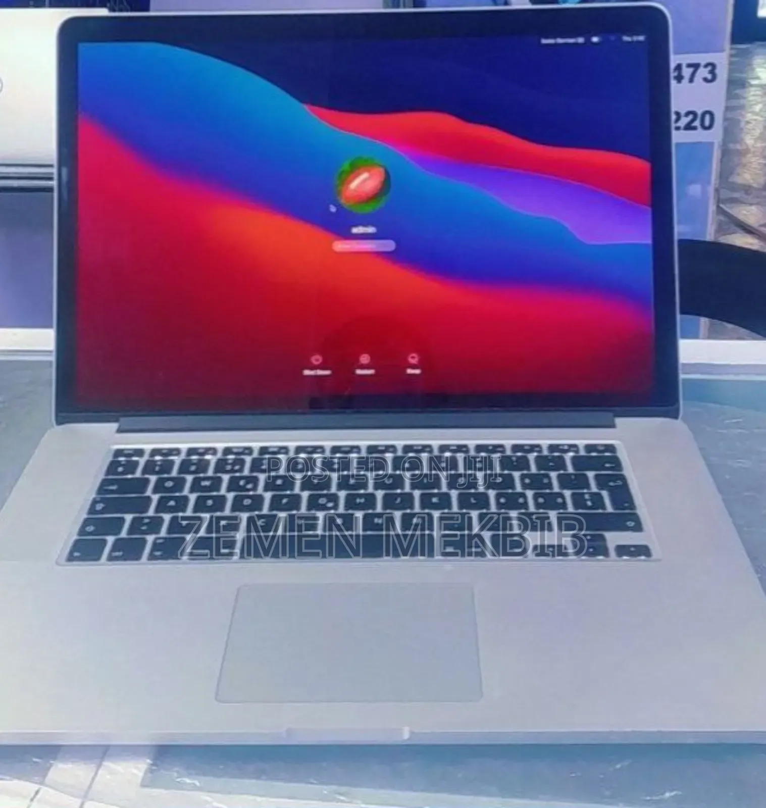 New Laptop Apple MacBook Pro 2015 16GB Intel Core I7 SSD 512GB
