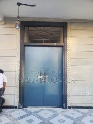 Photo - የውስጥና የውጭ በሮች