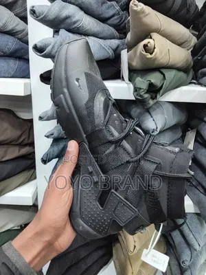 Nike Grip Boots