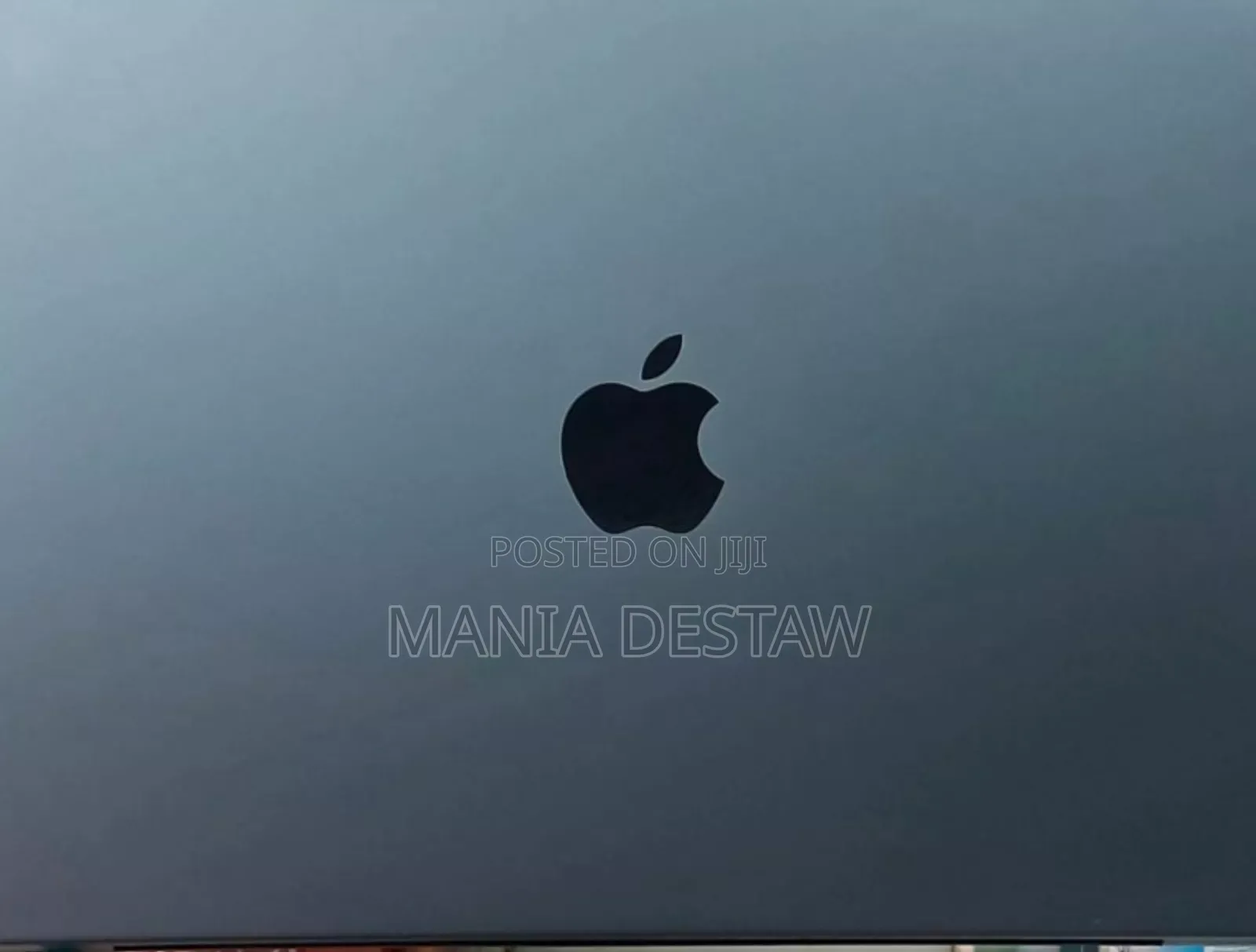 New Laptop Apple MacBook 18GB Apple M3 SSD 512GB