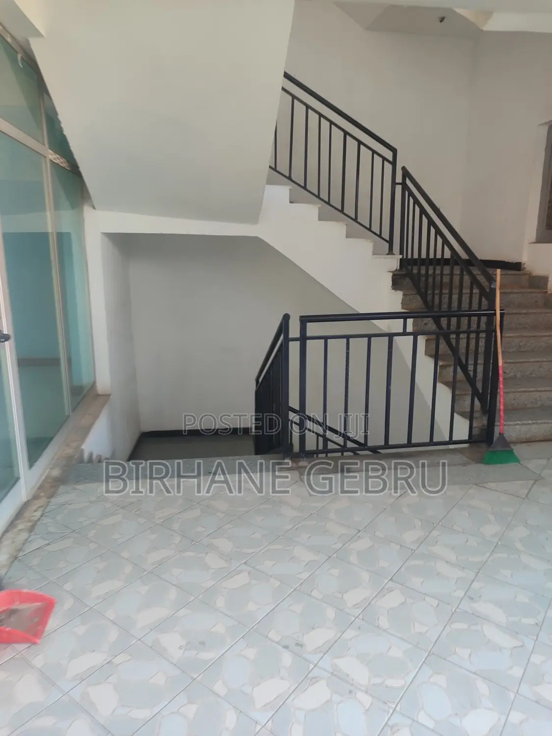 Luxury Apartiment Rent for Office or Business