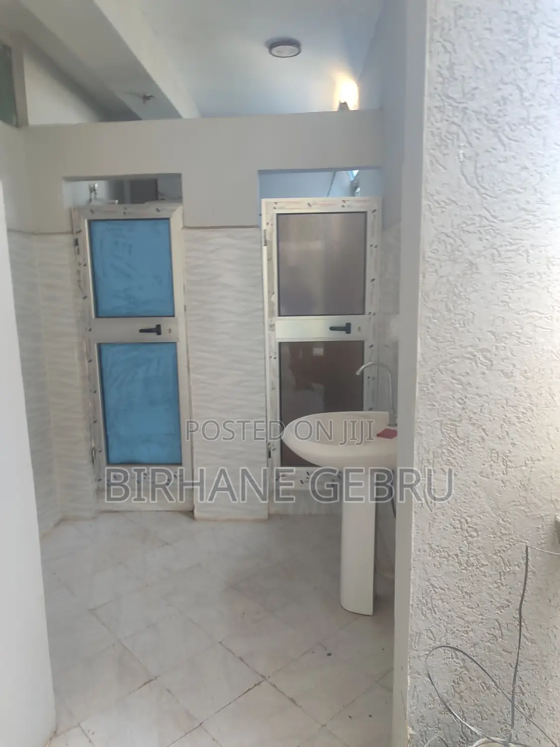 Luxury Apartiment Rent for Office or Business