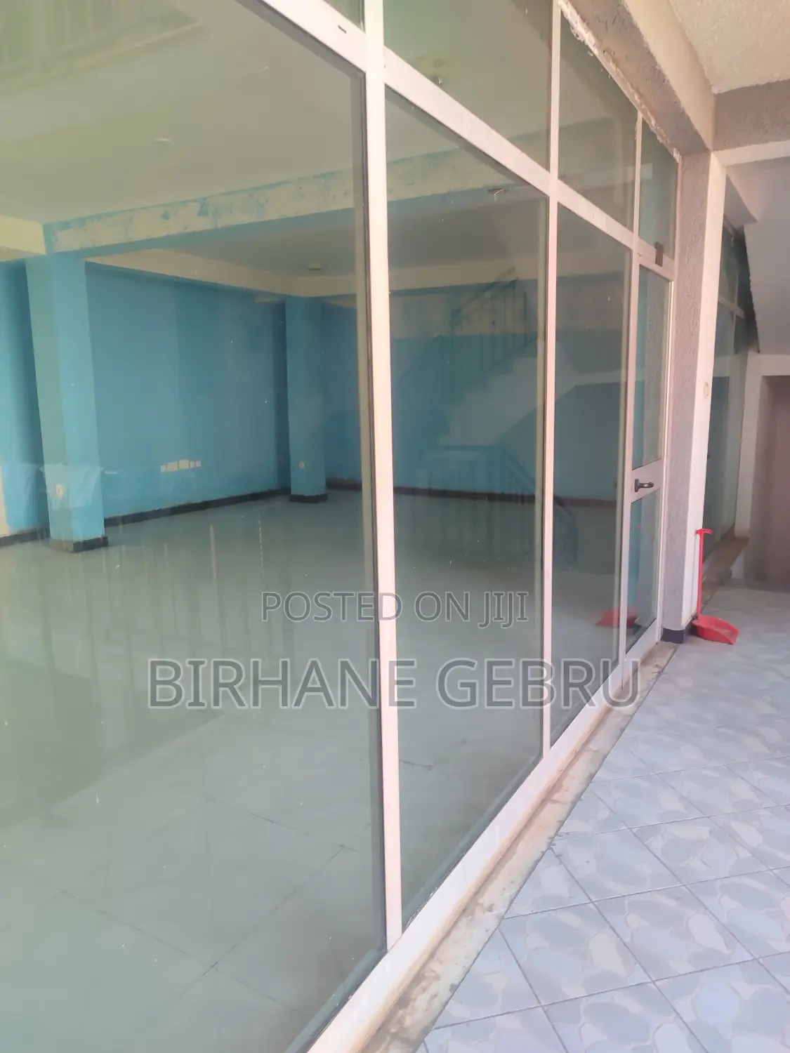 Luxury Apartiment Rent for Office or Business