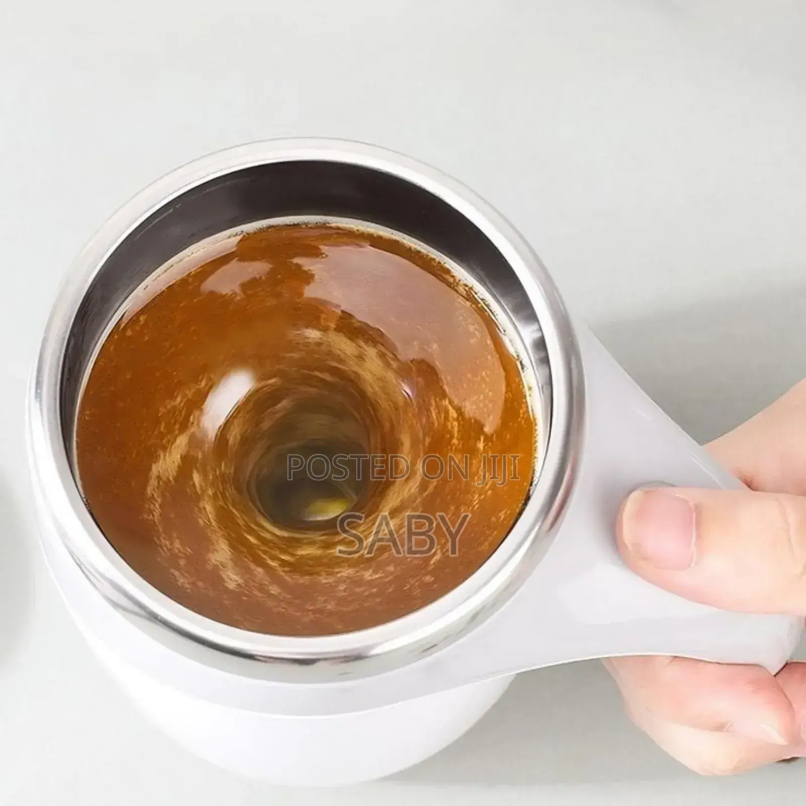 Self Stirring Mug