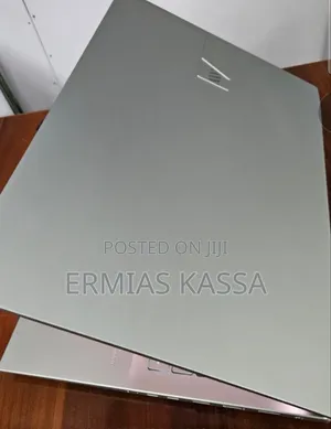 New Laptop Asus VivoBook 15 X505BA 16GB Intel Core I5 SSD 512GB