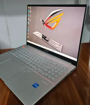 New Laptop Asus VivoBook 15 X505BA 16GB Intel Core I5 SSD 512GB