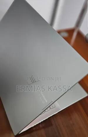 New Laptop Asus VivoBook 15 X505BA 16GB Intel Core I5 SSD 512GB