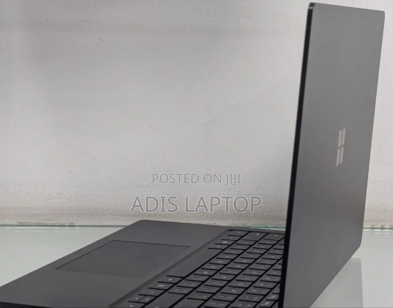 New Laptop Microsoft Surface 16GB Intel Core I7 SSD 512GB