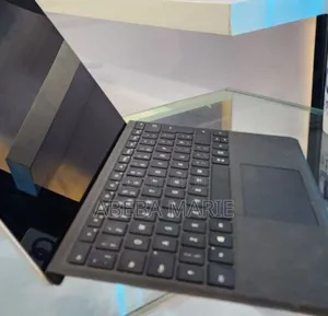 New Laptop Microsoft Surface Pro 9 16GB Intel Core I5 SSD 256GB