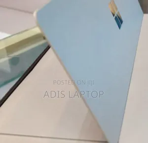 New Laptop Microsoft Surface Pro 7 16GB Intel Core I5 SSD 256GB