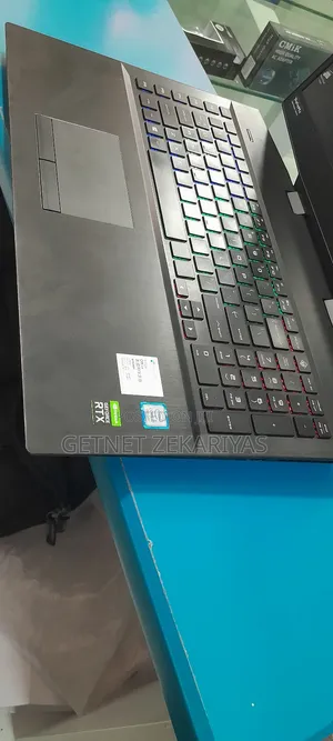 New Laptop HP Omen 17 16GB Intel Core I7 SSD 1T