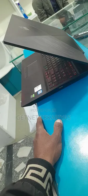 New Laptop HP Omen 17 16GB Intel Core I7 SSD 1T