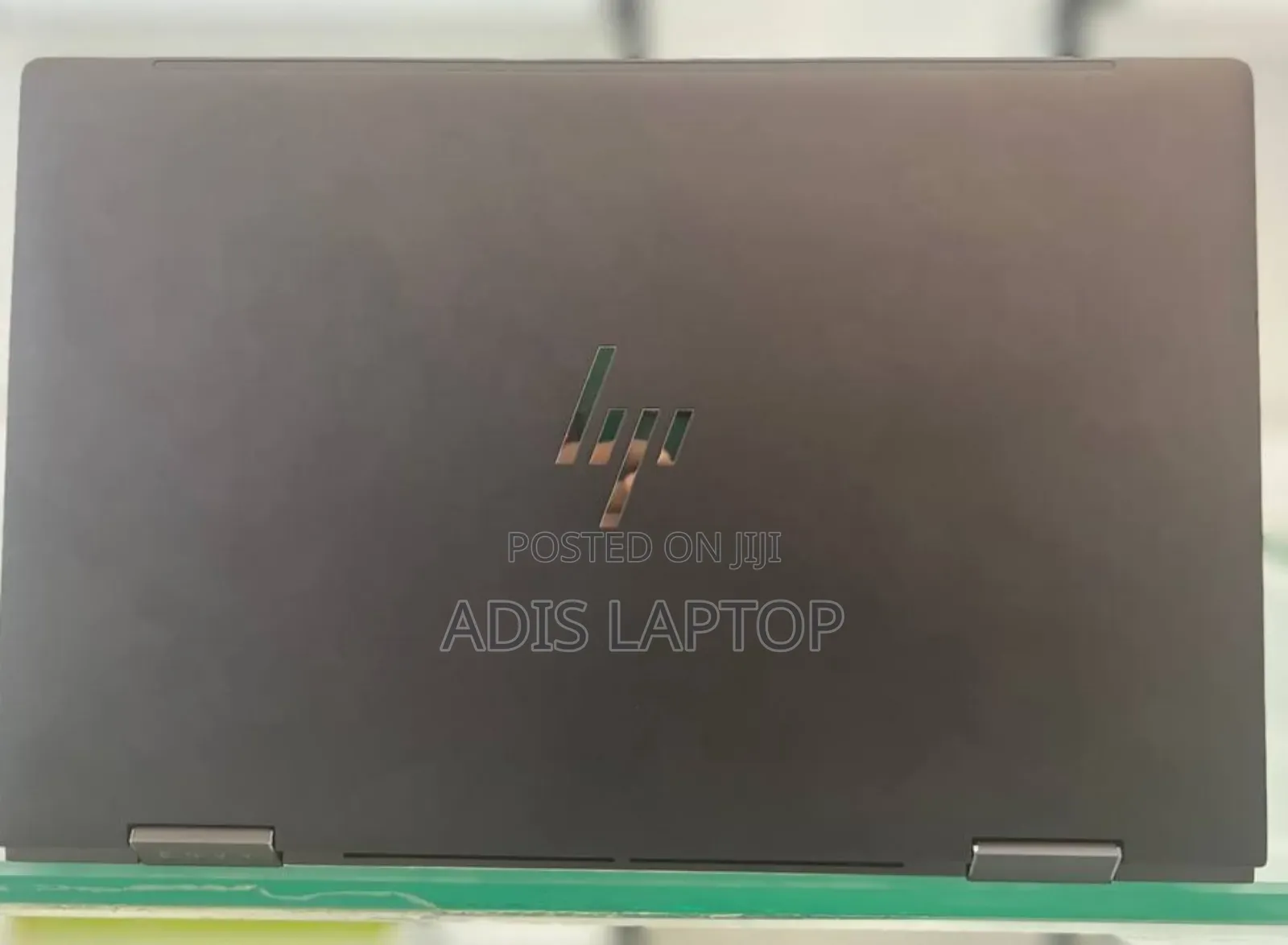 New Laptop HP Envy X360 8GB AMD Ryzen 7 SSD 512GB