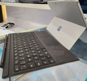 New Laptop Microsoft Surface Pro 7 16GB Intel Core I5 SSD 256GB