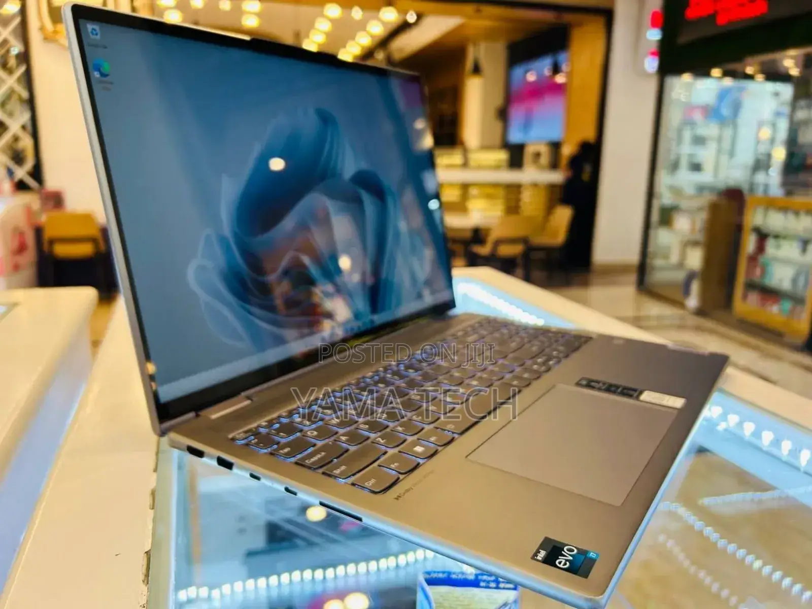 New Laptop Lenovo Yoga 9i 16GB Intel Core I7 SSD 512GB