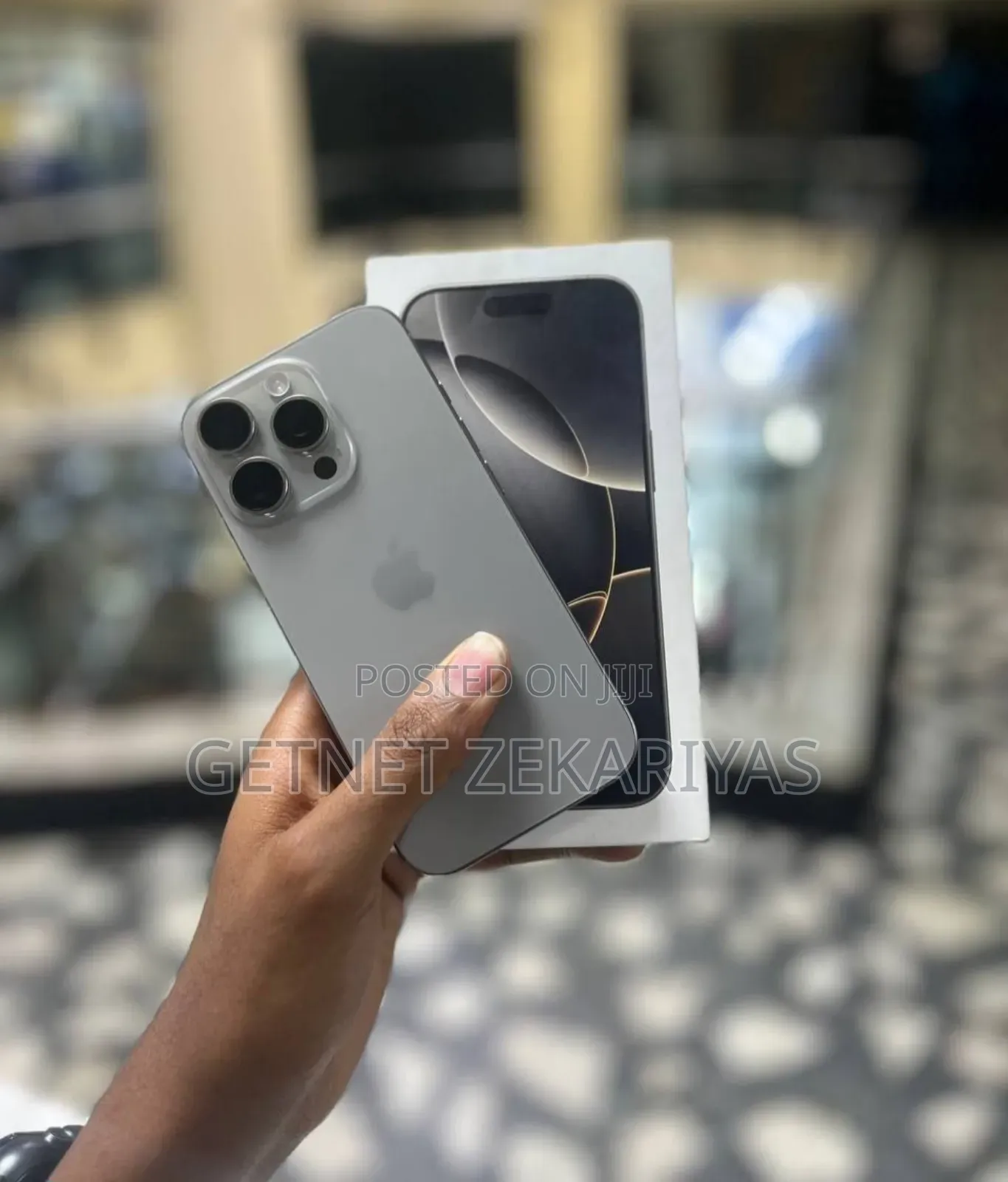 New Apple iPhone 16 Pro 256 GB Silver