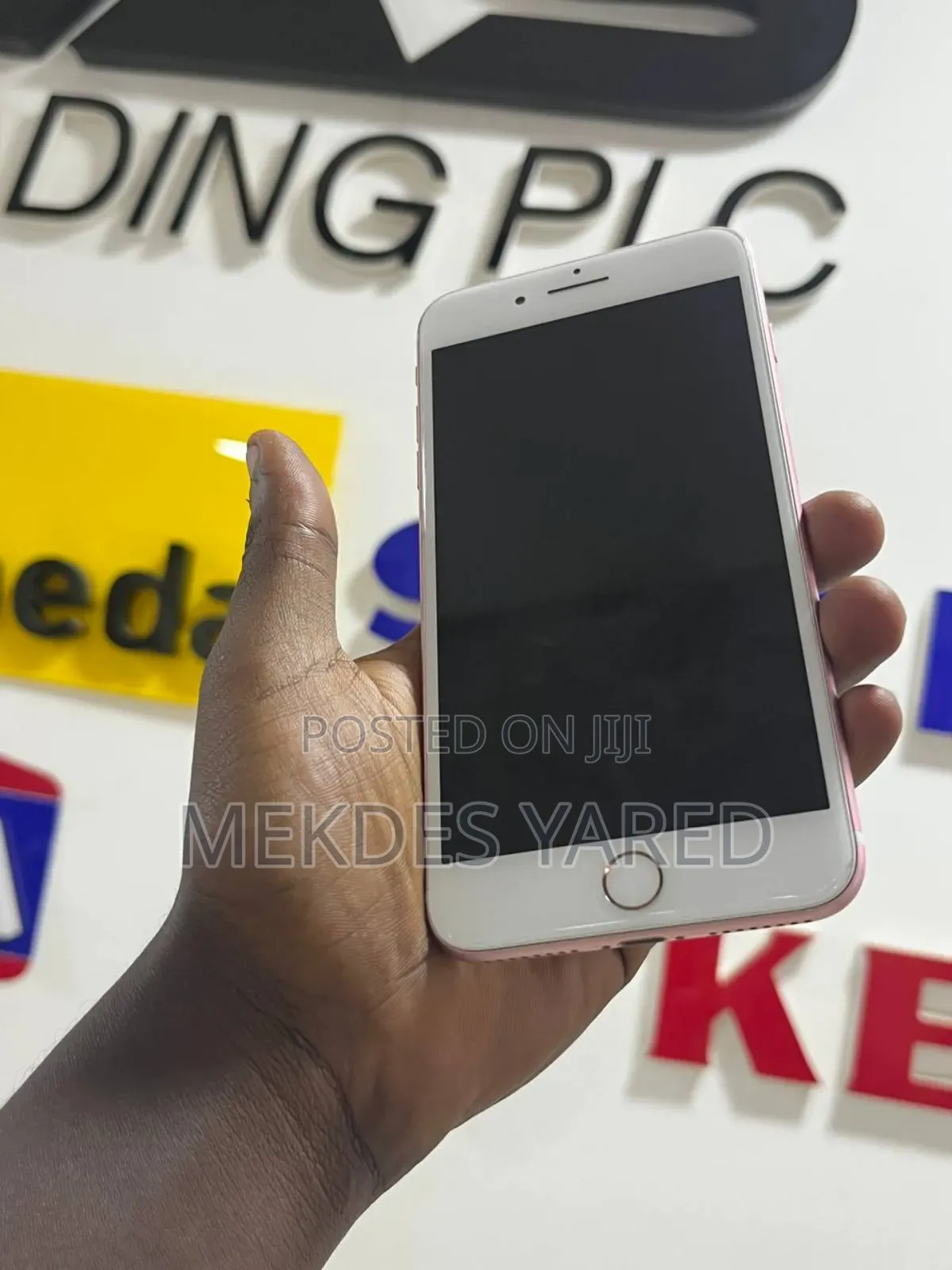 New Apple iPhone 7 Plus 32 GB Rose Gold