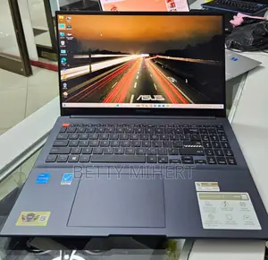 New Laptop Asus VivoBook Pro 15 N580VD 16GB Intel Core I5 SSD 512GB