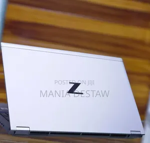 New Laptop HP ZBook Firefly 16 G10 16GB Intel Core I7 SSD 512GB