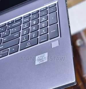 New Laptop HP ZBook Firefly 16 G10 16GB Intel Core I7 SSD 512GB