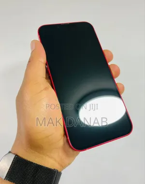 New Apple iPhone 13 128 GB Red