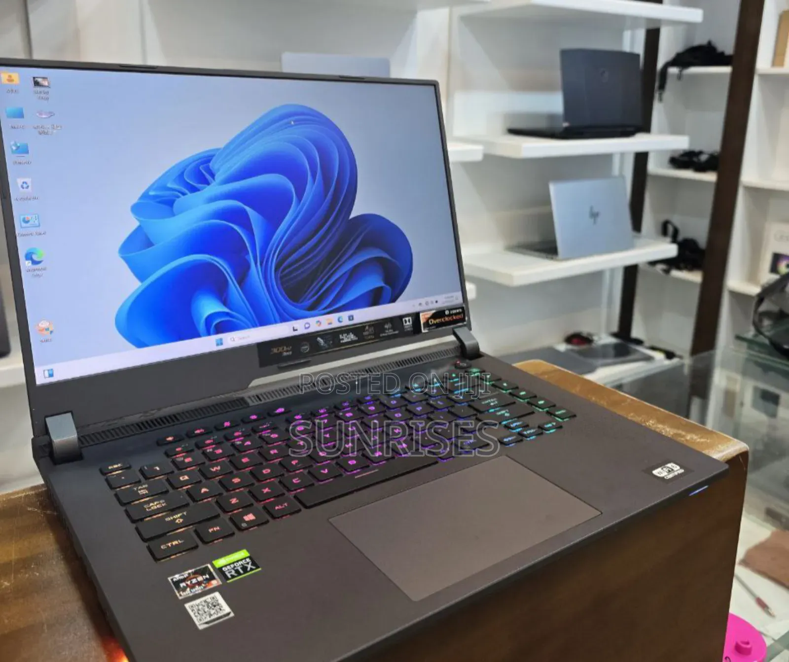 New Laptop Asus ROG Strix G15 16GB AMD Ryzen 9 SSD 512GB