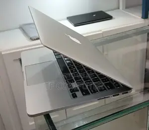 New Laptop Apple MacBook Pro 2013 8GB Intel Core I5 SSD 512GB