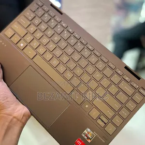 New Laptop HP Envy X360 8GB AMD Ryzen 5 SSD 512GB