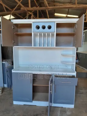 ሜትር ከ50 ኪችን ካብኔት