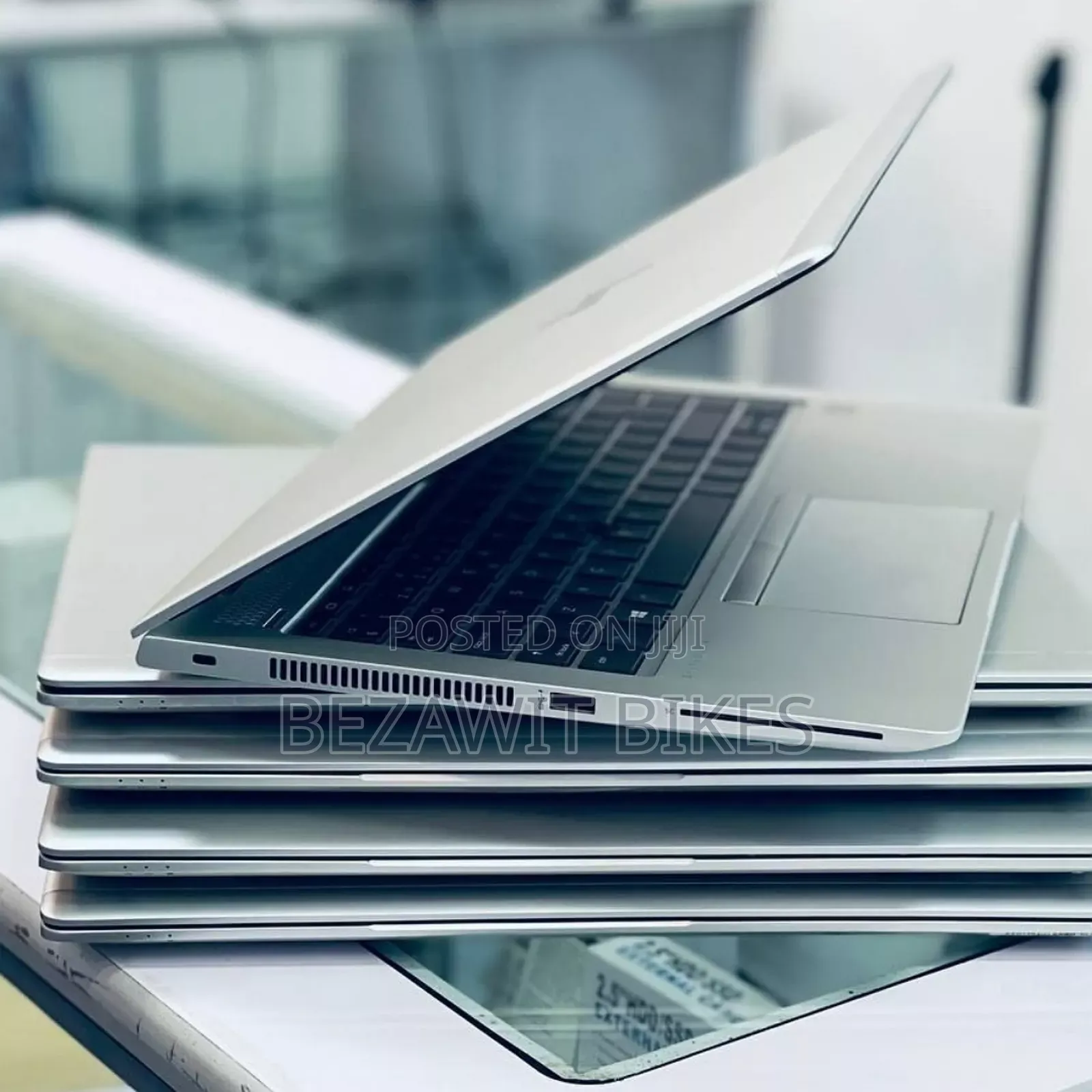 New Laptop HP EliteBook 840 G5 16GB Intel Core I5 SSD 512GB