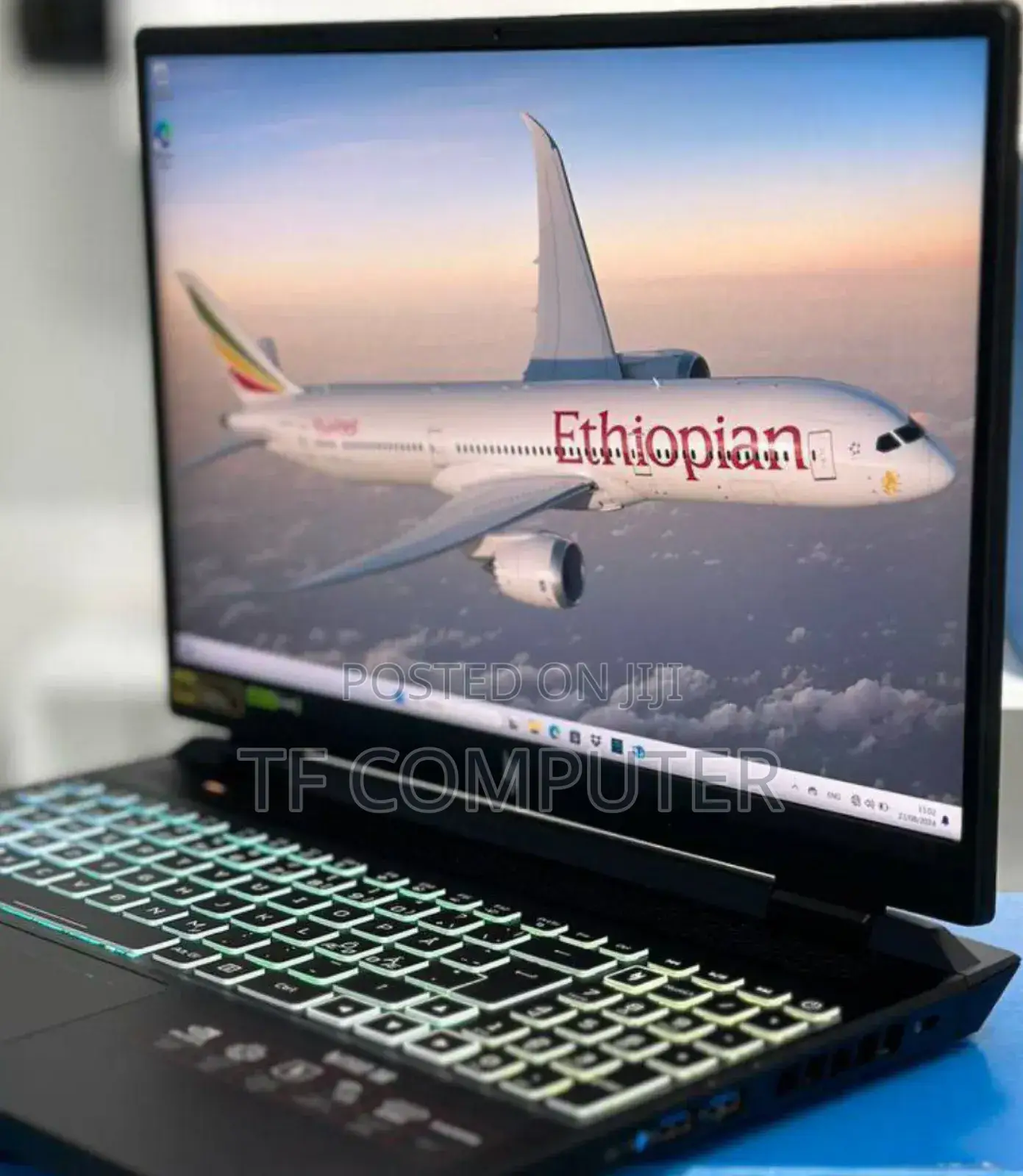 New Laptop Acer 16GB AMD Ryzen 7 SSD 1T