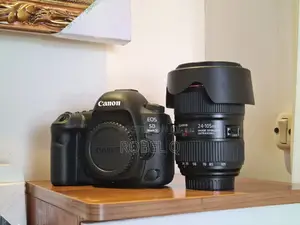 Photo - Canon 5d Mark 4 Europe