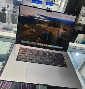 New Laptop Apple MacBook Pro M1 32GB Apple M1 SSD 1T