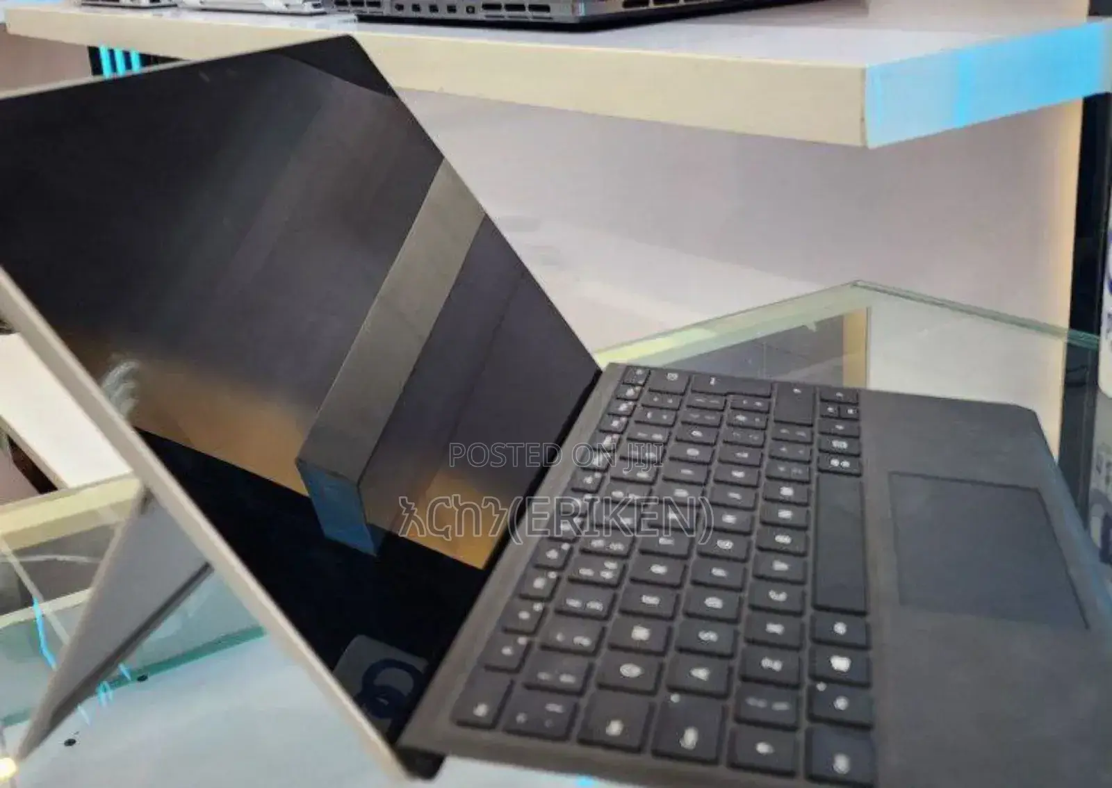 New Laptop Microsoft Surface Pro 7+ 16GB Intel Core I5 SSD 256GB