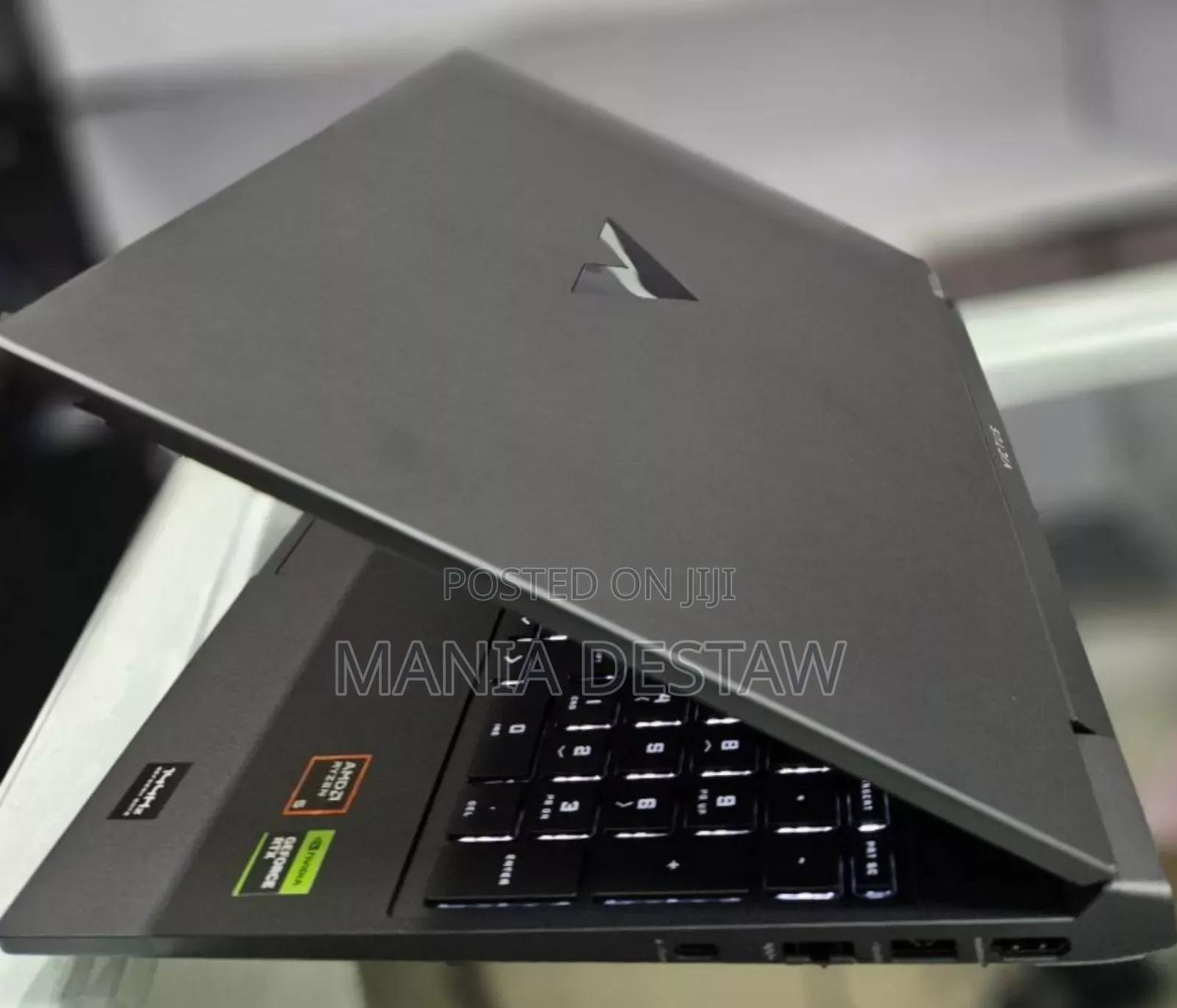 New Laptop HP Victus 15 8GB AMD Ryzen 5 SSD 512GB