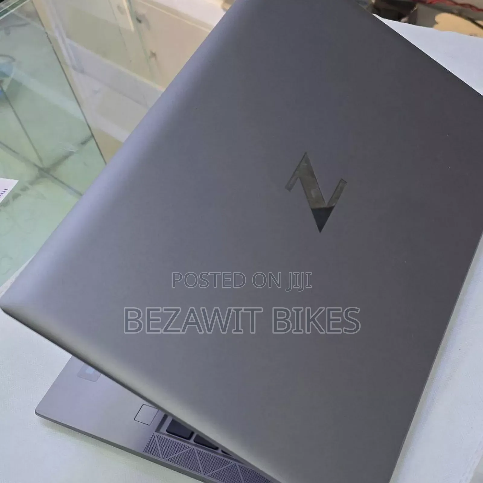 New Laptop HP ZBook 14 12GB Intel Core I7 SSD 512GB