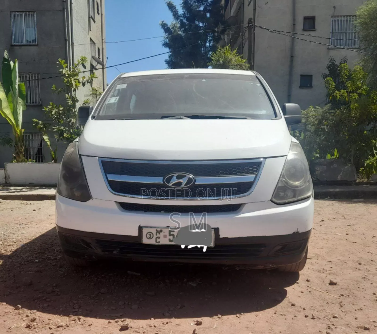 Hyundai H1 2008 White