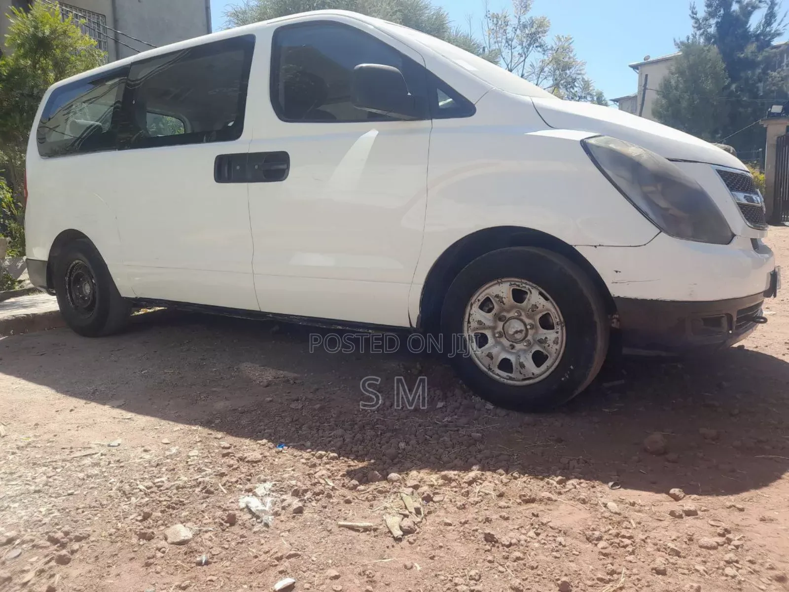 Hyundai H1 2008 White