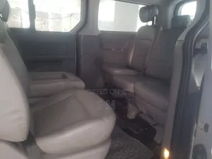 Hyundai H1 2008 White