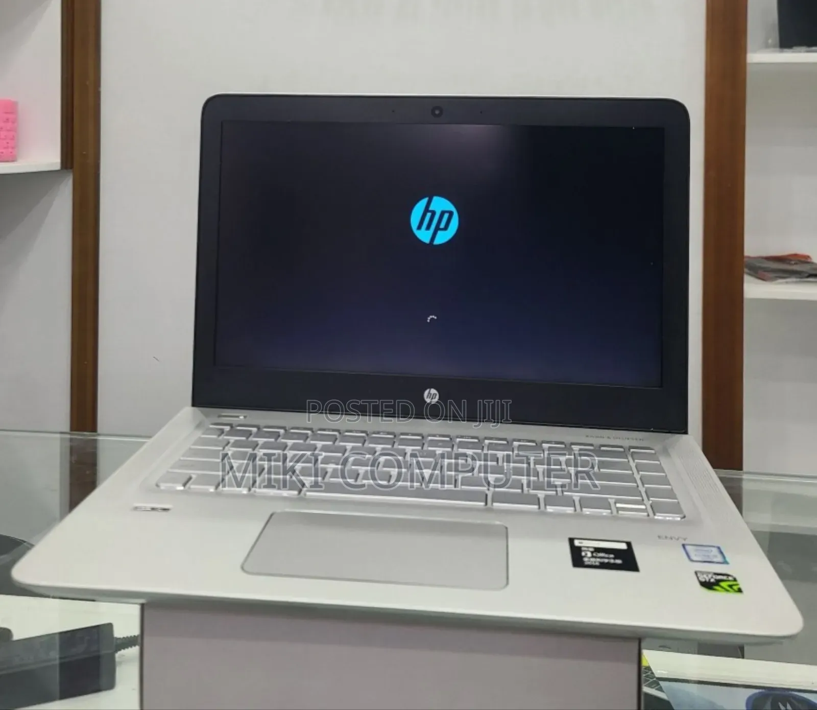 New Laptop HP Envy X2 8GB Intel Core I5 SSD 512GB