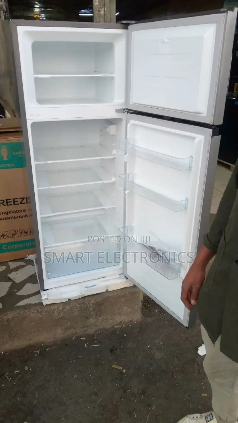 Hisense Refrigerator 270l