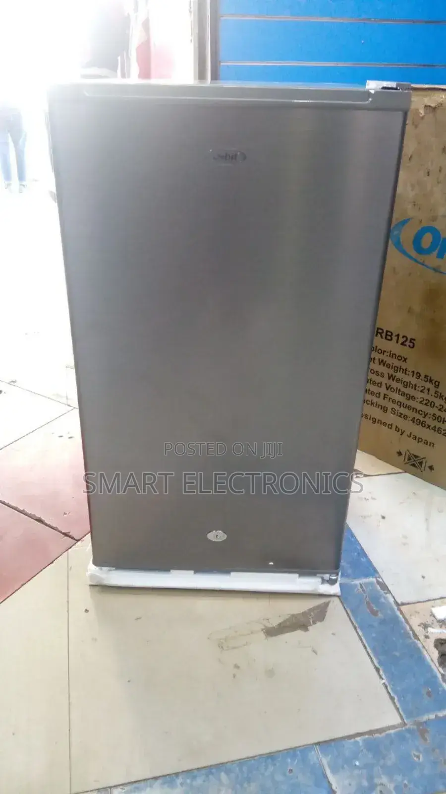 Orbit Refrigerator 125l