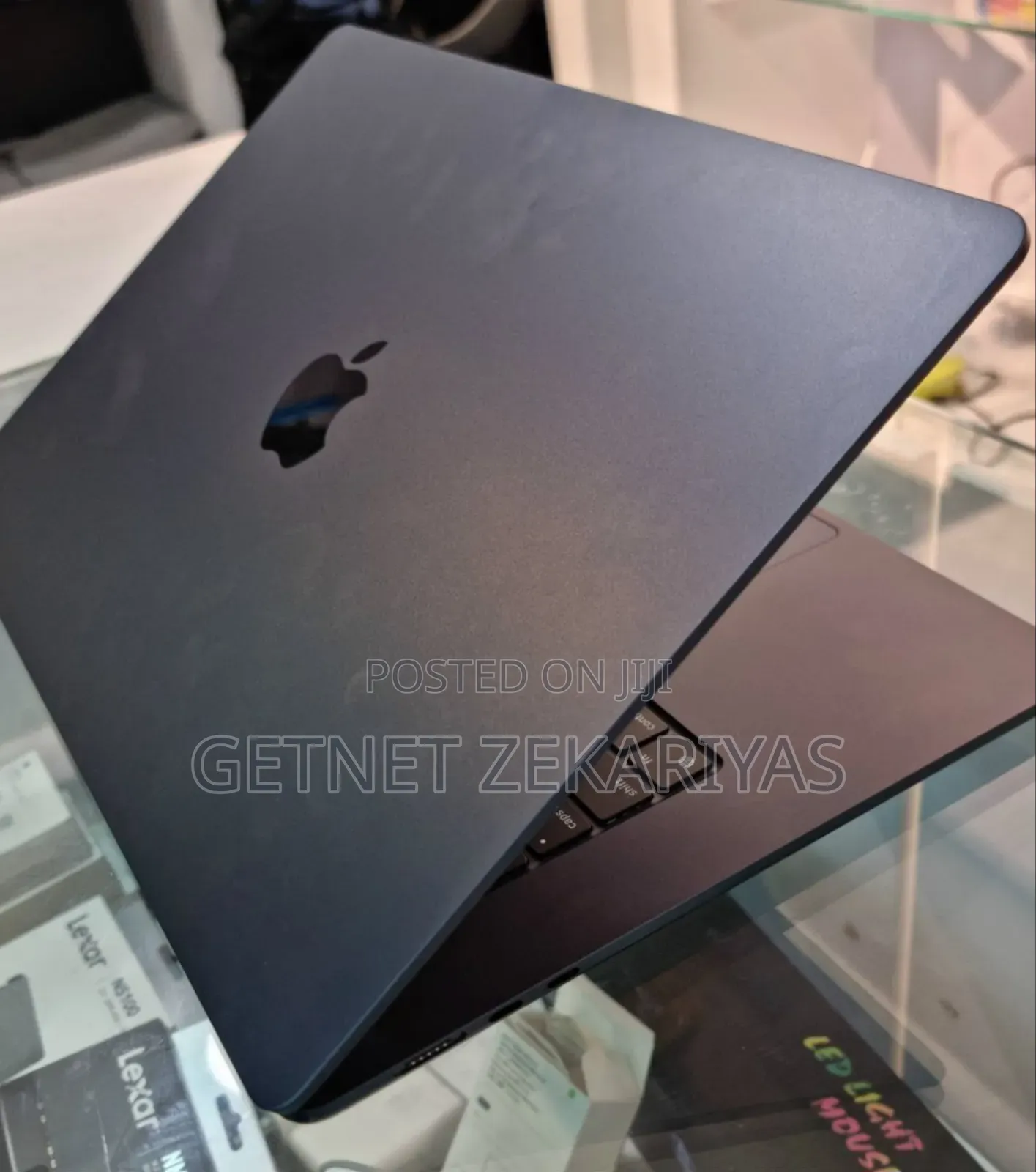 New Laptop Apple MacBook Air 8GB Apple M3 SSD 256GB