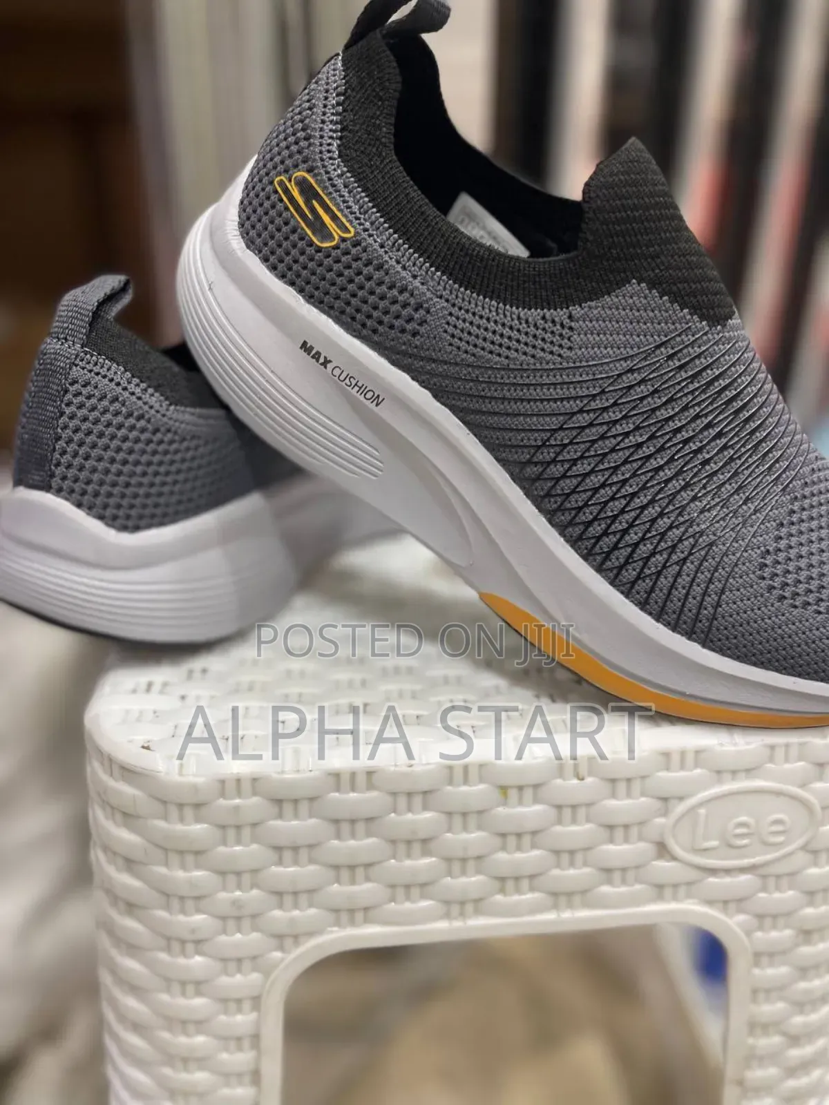Skechers Premium Quality NEW ARRIVAL 
Available on Hand