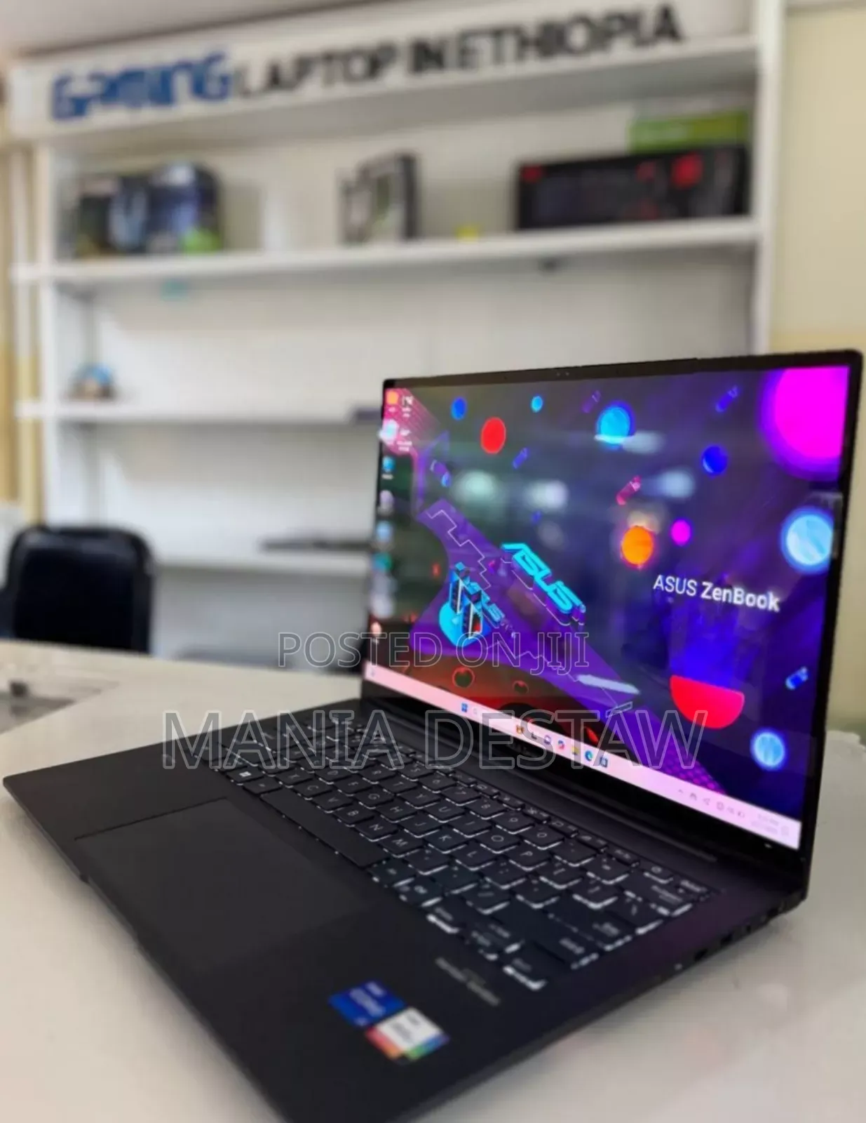 New Laptop Asus ZenBook UX510UW 16GB Intel Core I7 SSD 512GB