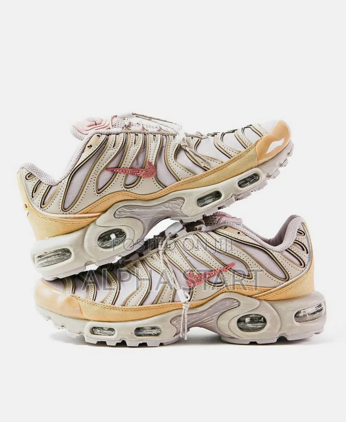 #Nike ~ Air #Max #Tn "Light
Crystal" Sneaker Shoes for Me