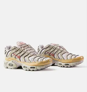 #Nike ~ Air #Max #Tn "Light
Crystal" Sneaker Shoes for Me