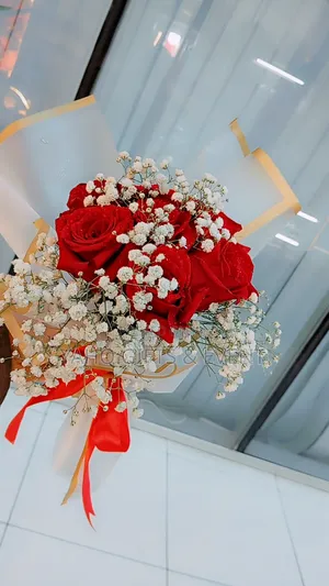 Photo - Yaho Mini Bouquet $Gift